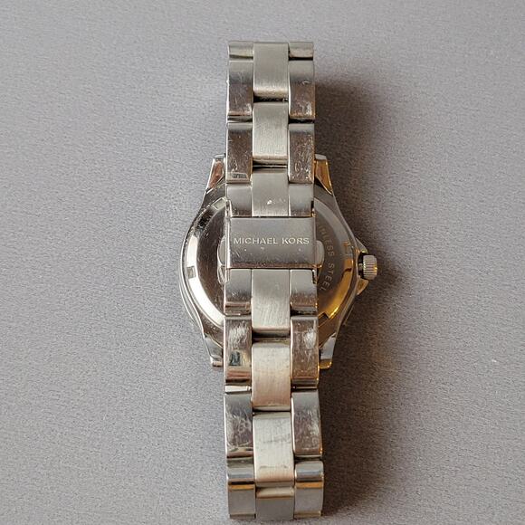 Michael Kors MK-5401 Women's Silver Gold Crystal Bezel Date Watch 36mm Tested - Picture 6 of 16